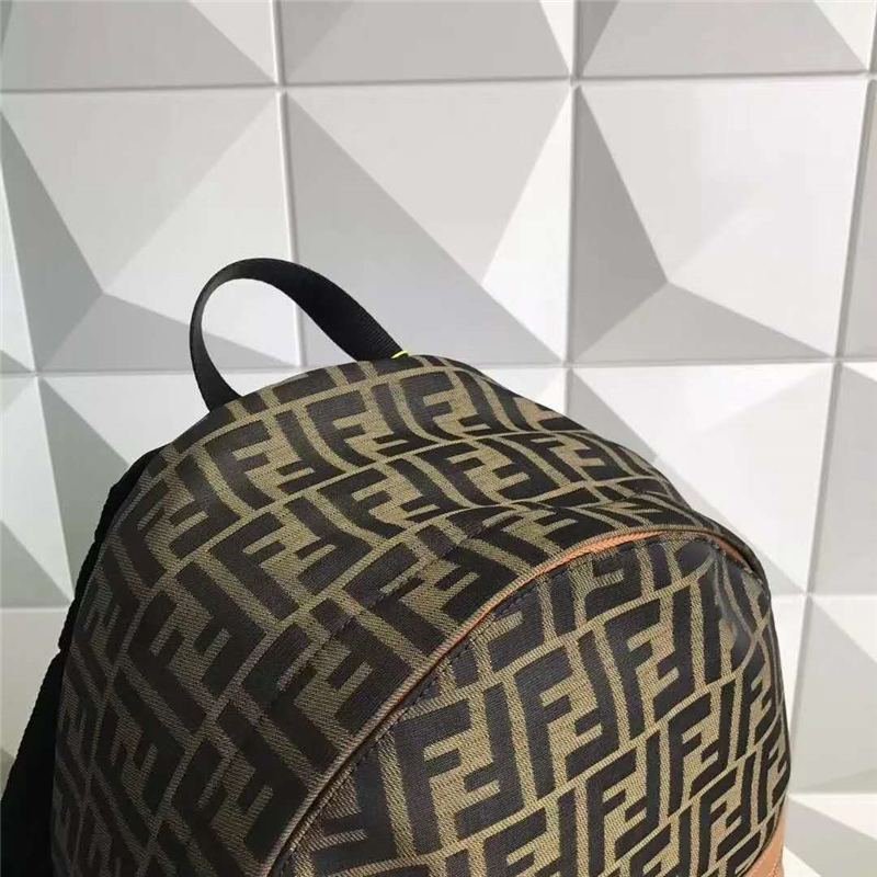 Fendi 芬迪 211 經典尼龍布背包 包身雙F圖式 軍綠色