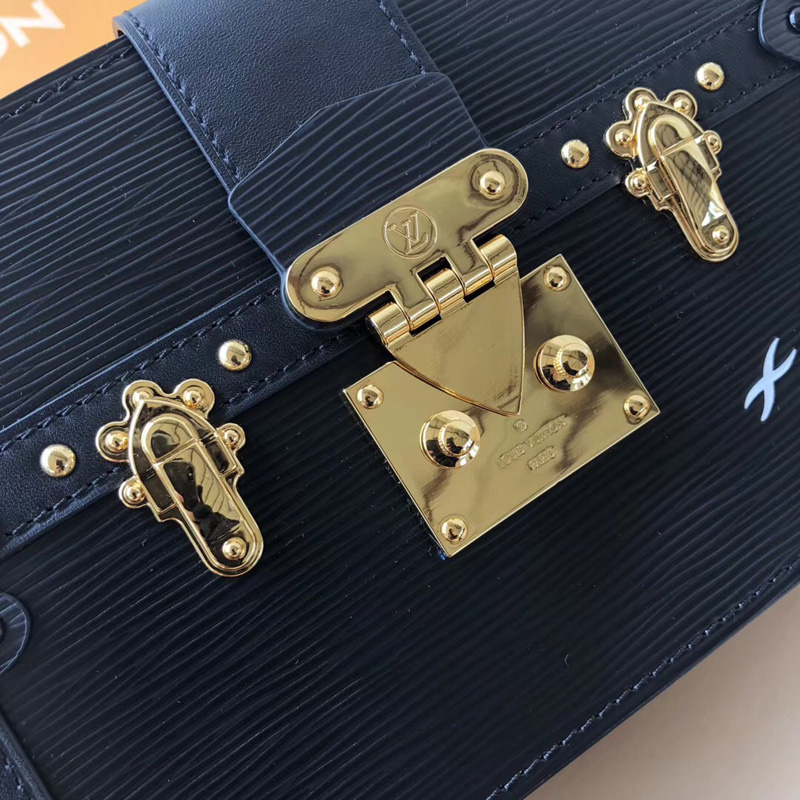 M53052 LV Trunk Clutch 手袋 LV女包 LV挎包 LV盒子包 黑色