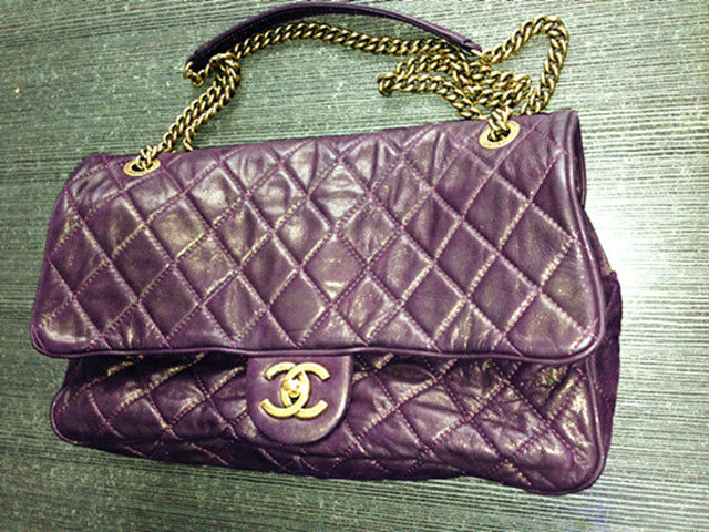 香奈兒小羊皮包磨損修復方式,Chanel羊皮磨損怎么辦?