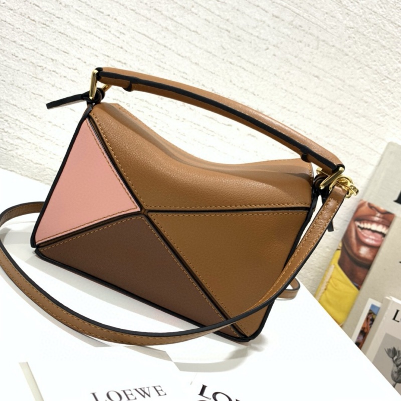 322 LOEWE羅意威 Puzzle Bag 羅意威幾何包 棕色拼粉色
