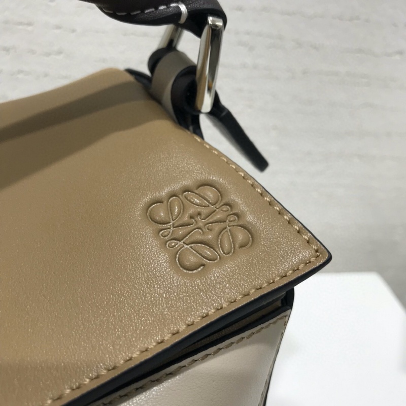 322 LOEWE羅意威 Puzzle Bag 羅意威幾何包 奶茶色