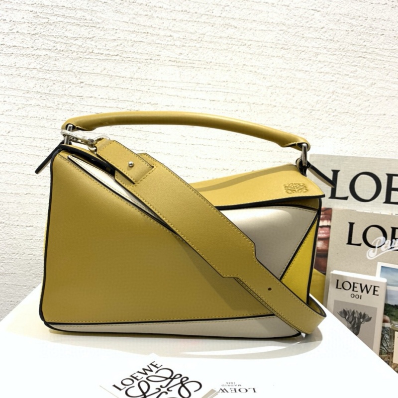 322 LOEWE羅意威 Puzzle Bag 中號羅意威幾何包 黃配白色