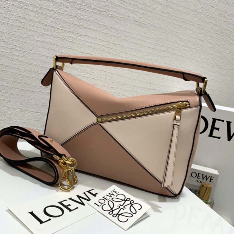 322 LOEWE羅意威 Puzzle Bag 中號羅意威幾何包 藕粉拼色