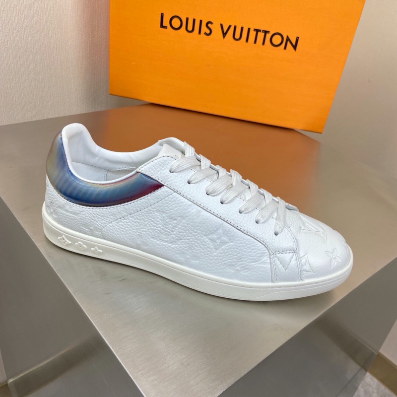 1A7S7O LV LUXEMBOURG 運動鞋 虹彩織物男鞋 LV板鞋 白色