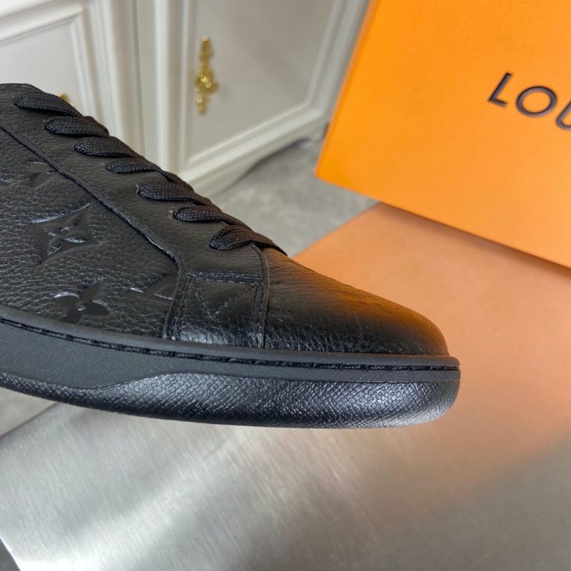 1A5UIQ LV LUXEMBOURG 運動鞋 LV Monogram 壓紋新款休閑運動鞋 黑色
