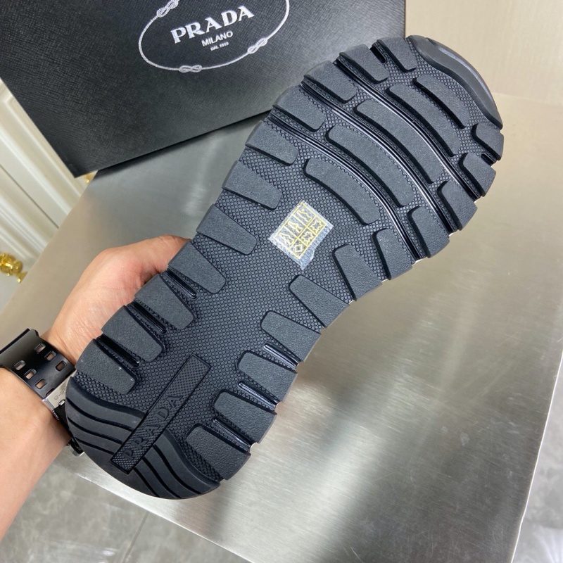 4D3480 Prada華達呢和亮面皮革運動鞋 普拉達新款男鞋 白色