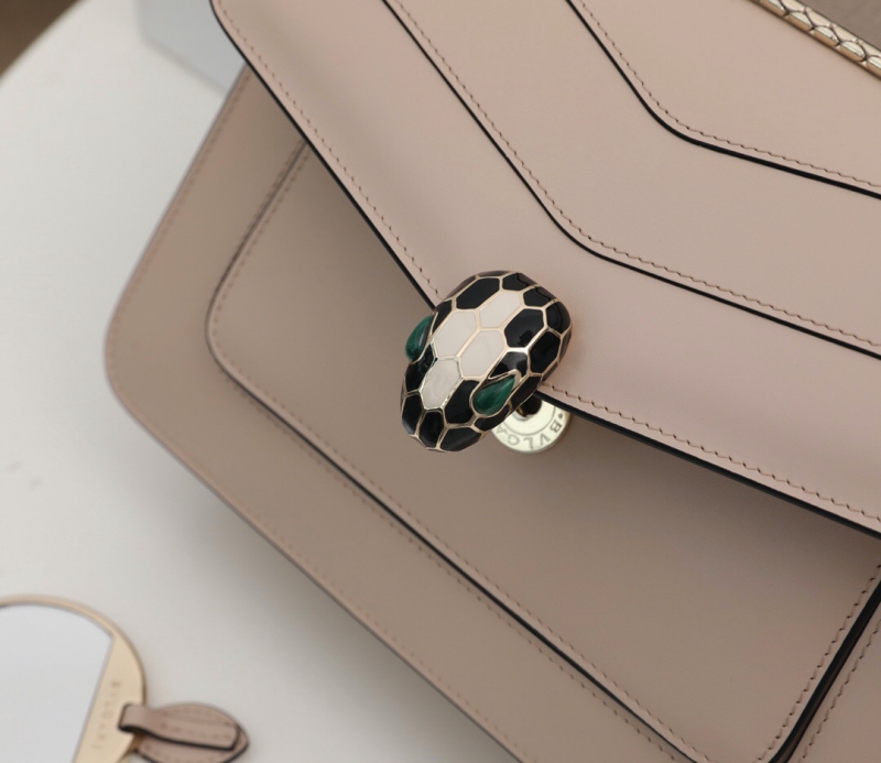 Bvlgari寶格麗 Serpenti Forever系列女包 寶格麗蛇頭包 奶茶色