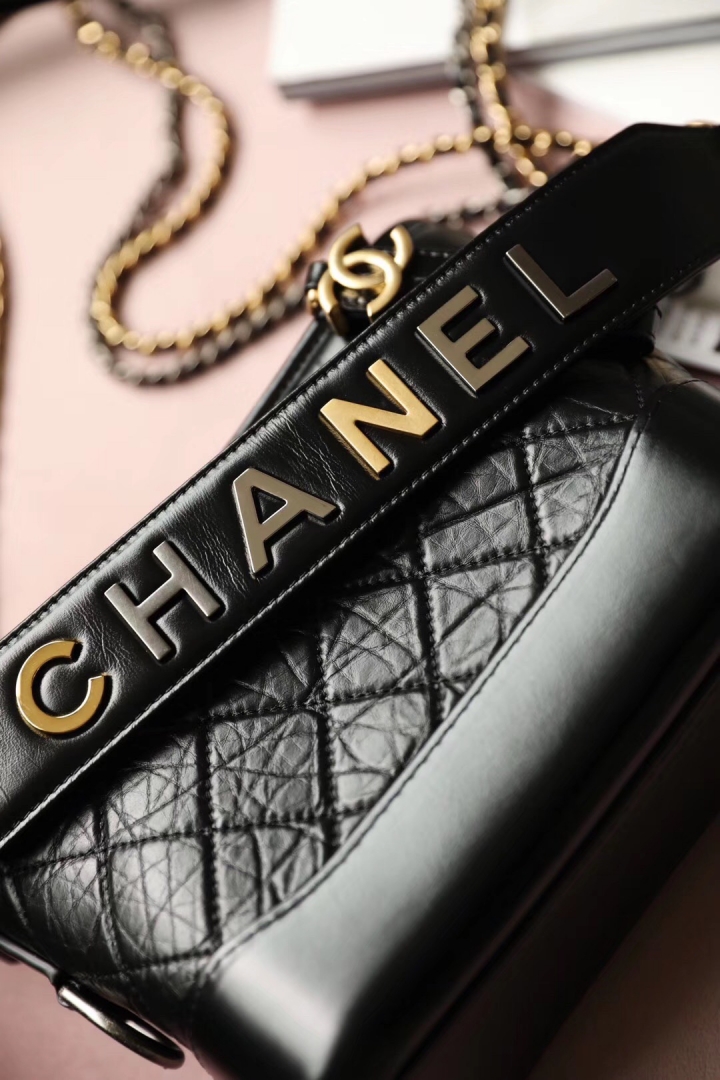 香奈兒Gabrielle Bag流浪包 Gabrielle流浪包寬handle大號(hào) 黑色