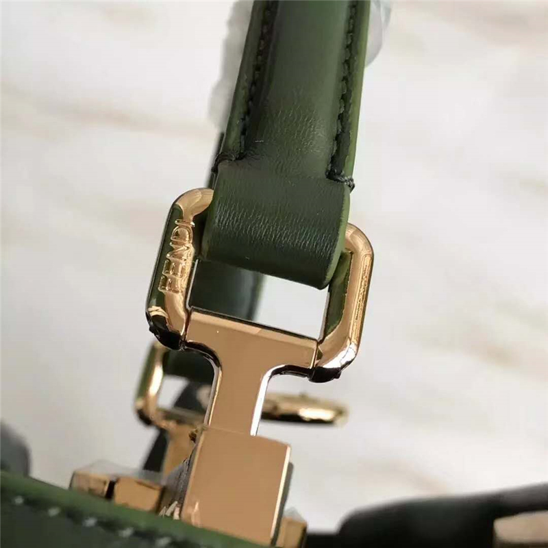 2590 FENDI 芬迪 軟羊皮革手提包 兩個內袋 金屬配件 軍綠色