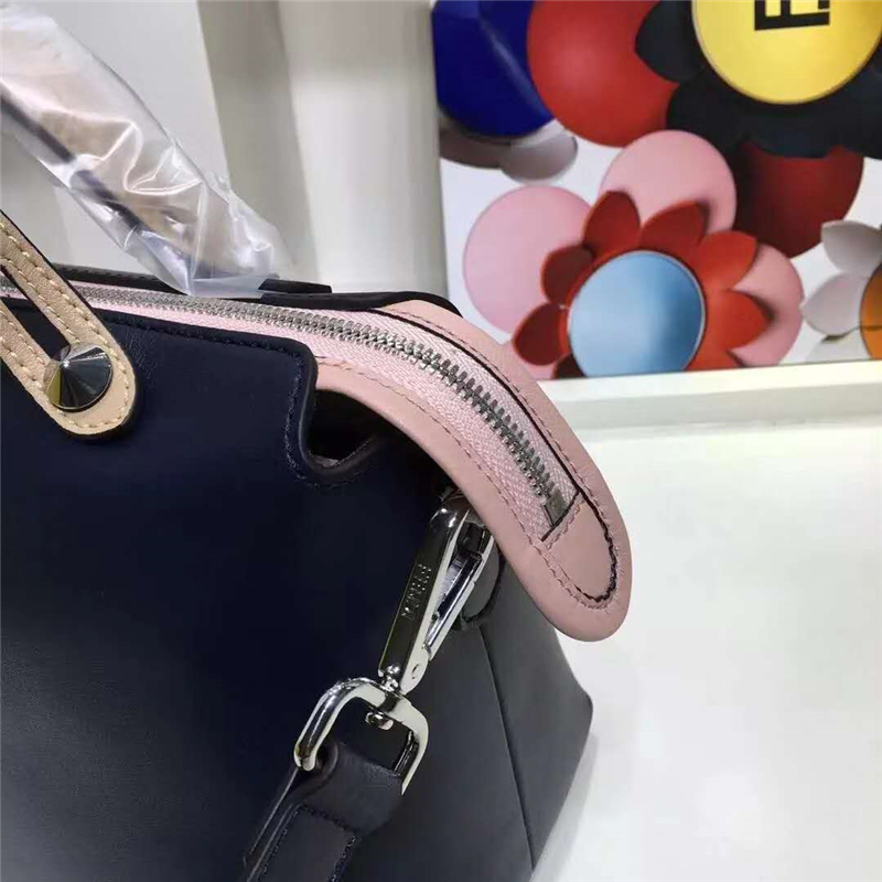 149S FENDI 芬迪 2017新款 柔軟小牛皮 拼色波士頓手提包挎包 深藍(lán)拼寶藍(lán)