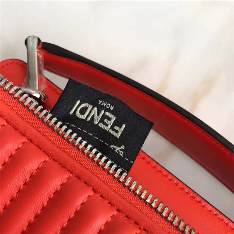 299 FENDI 芬迪 DOTCOM CLICK 時(shí)裝秀款 壓紋車縫線 精簡(jiǎn)版 手提包肩包 紅色