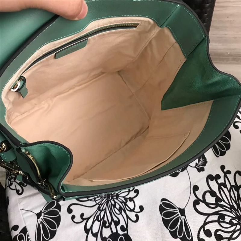 Chloe 珂洛伊 Faye backpack 牛皮配磨砂皮 圓環鏈條 大號雙肩包 蒂芙尼藍