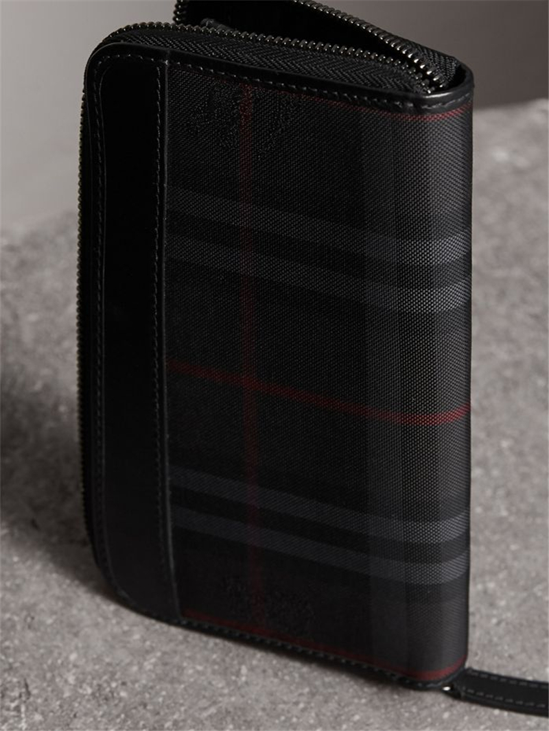 39680491 巴寶莉 Horseferry 格紋 全拉鏈 小號 錢夾 炭灰色/黑色