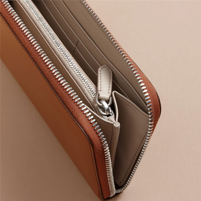 40520991 Burberry巴寶莉 London 皮革 巴寶莉錢包 全拉鏈錢夾 棕褐色