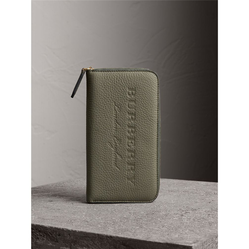 40591431 Burberry 巴寶莉 壓花粒紋皮革 巴寶莉錢包 全拉鏈錢夾 石板綠