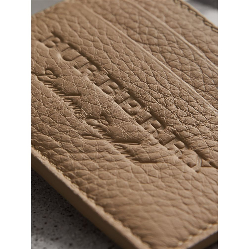 40591571 Burberry 巴寶莉 質(zhì)感皮革 巴寶莉卡片夾 卡其色