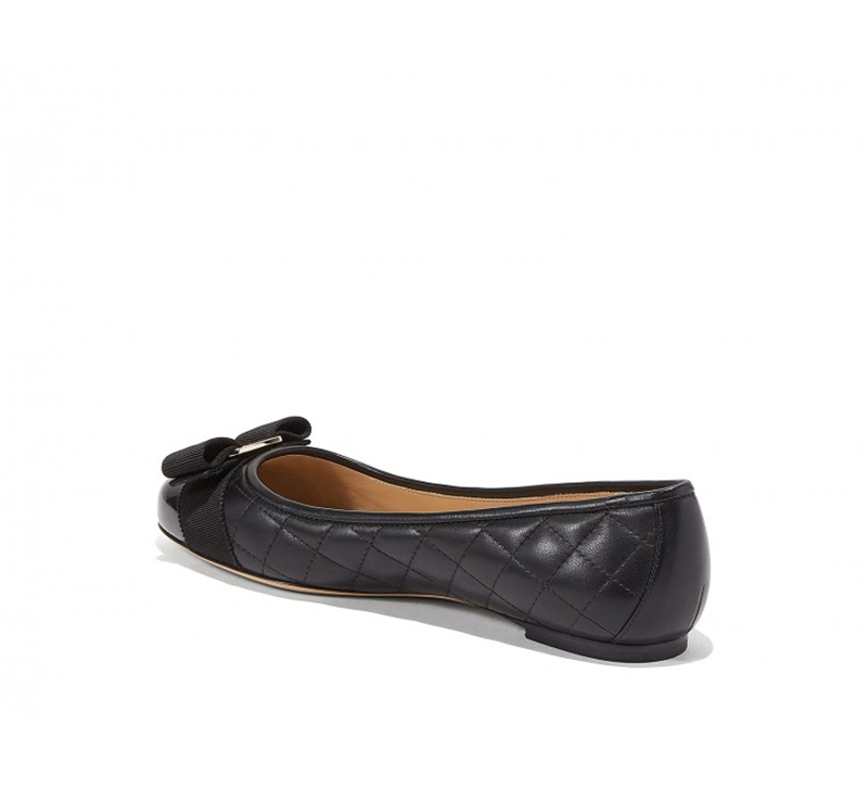 672100 Ferragamo菲格拉慕 VARINA 絎縫 芭蕾舞平底鞋 黑色