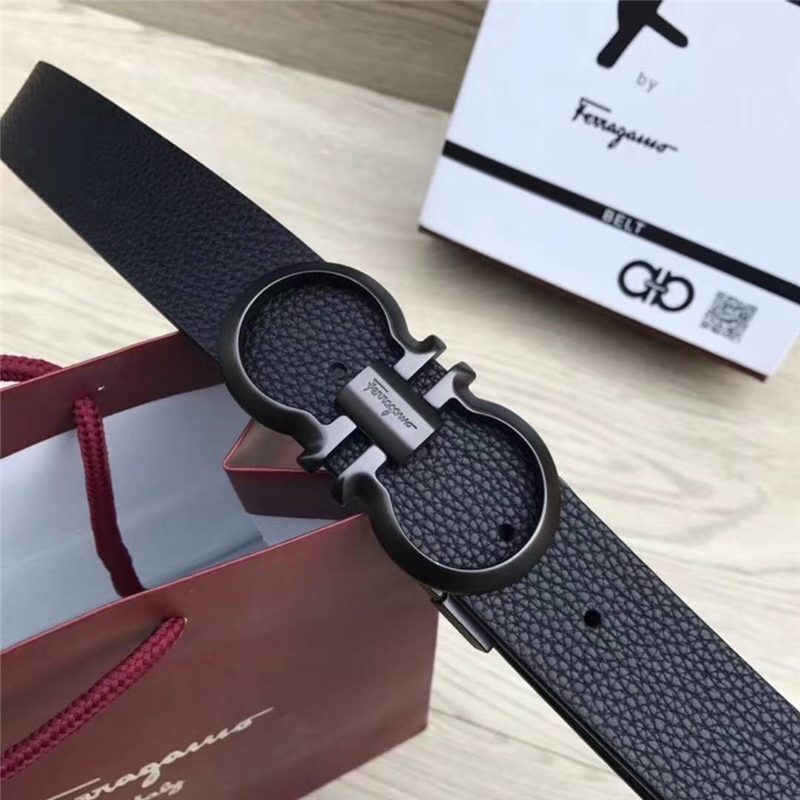 Ferragamo菲拉格慕 雙面原版皮 男士正裝腰帶 商務休閑款 荔枝紋黑扣