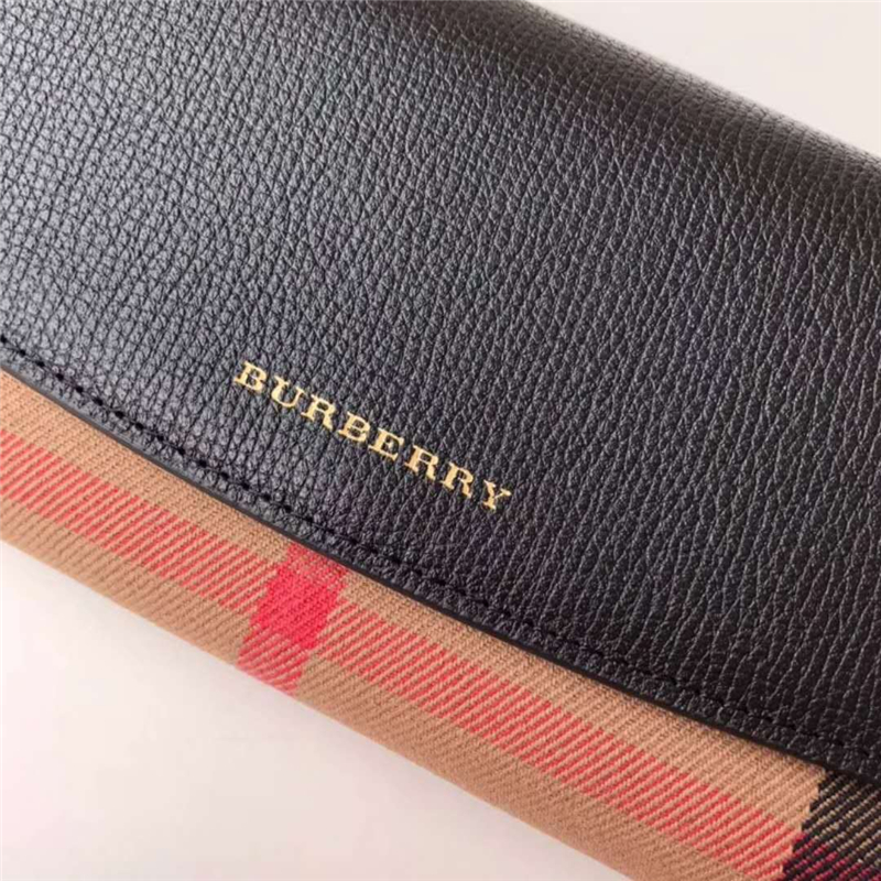 39555061 Burberry巴寶莉 Banner手袋系列 House格紋 拼皮長款錢夾 黑色