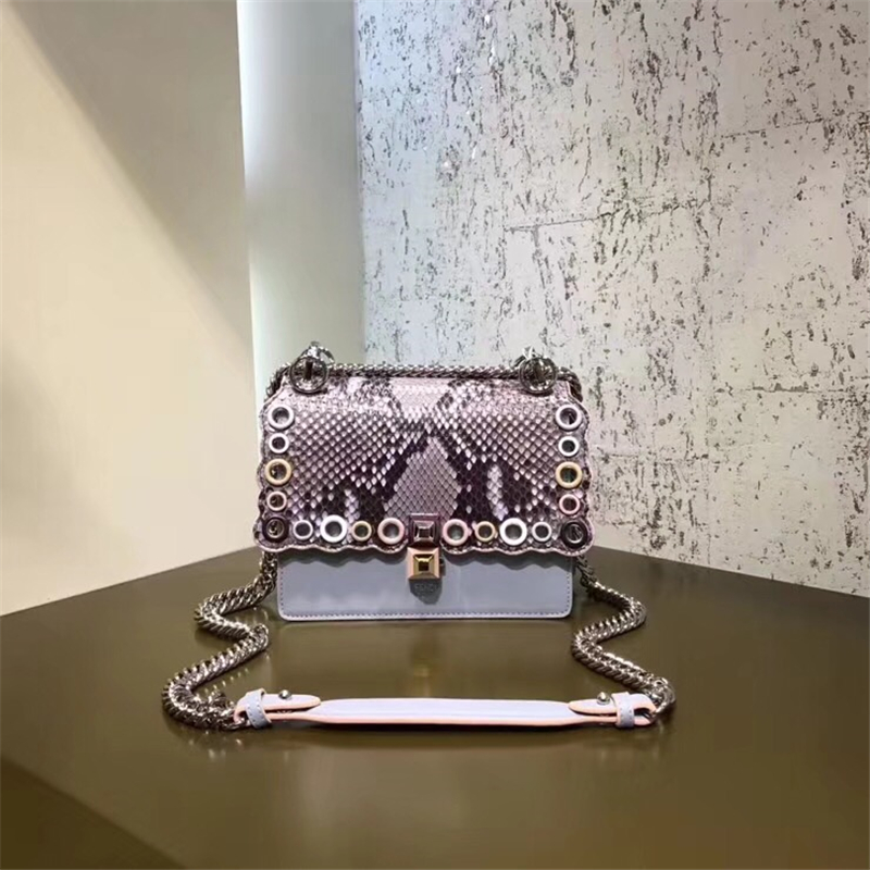 381 FENDI芬迪 KANI手袋 玻璃鉚釘 芬迪女包 蛇包 斜背包包