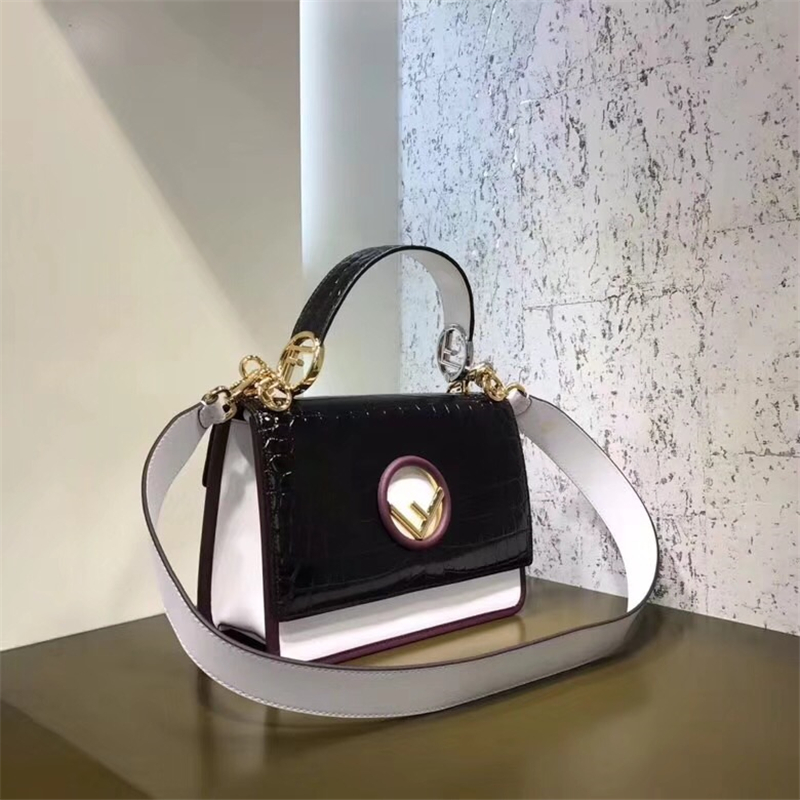 2817 FENDI芬迪 水蛇皮 牛皮手提袋 官方新款 芬迪包包