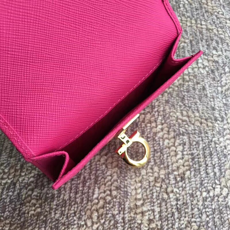 224639 Ferragamo菲拉格慕 Gancio馬蹄扣 翻蓋法式錢包