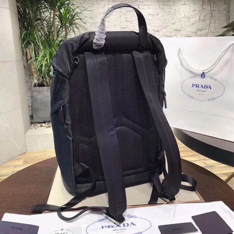 2VZ135 Prada背包 機器人圖案 尼龍 大容量 時尚雙肩包 鈷藍色