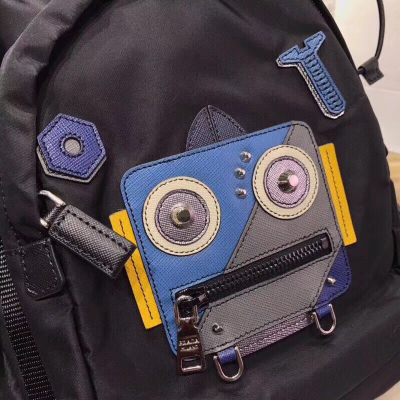 2VZ135 Prada背包 機器人圖案 尼龍 大容量 時尚雙肩包 鈷藍色