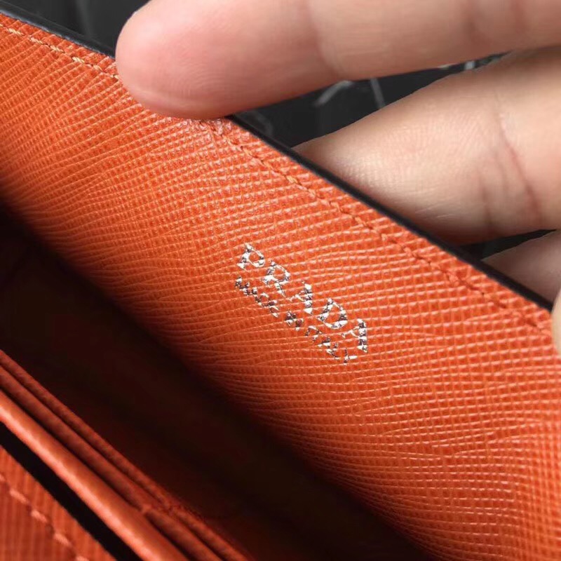 1DH044 Prada新款 Saffiano皮革 普拉達斜挎包 拼色鏈條包 海藍配木瓜色