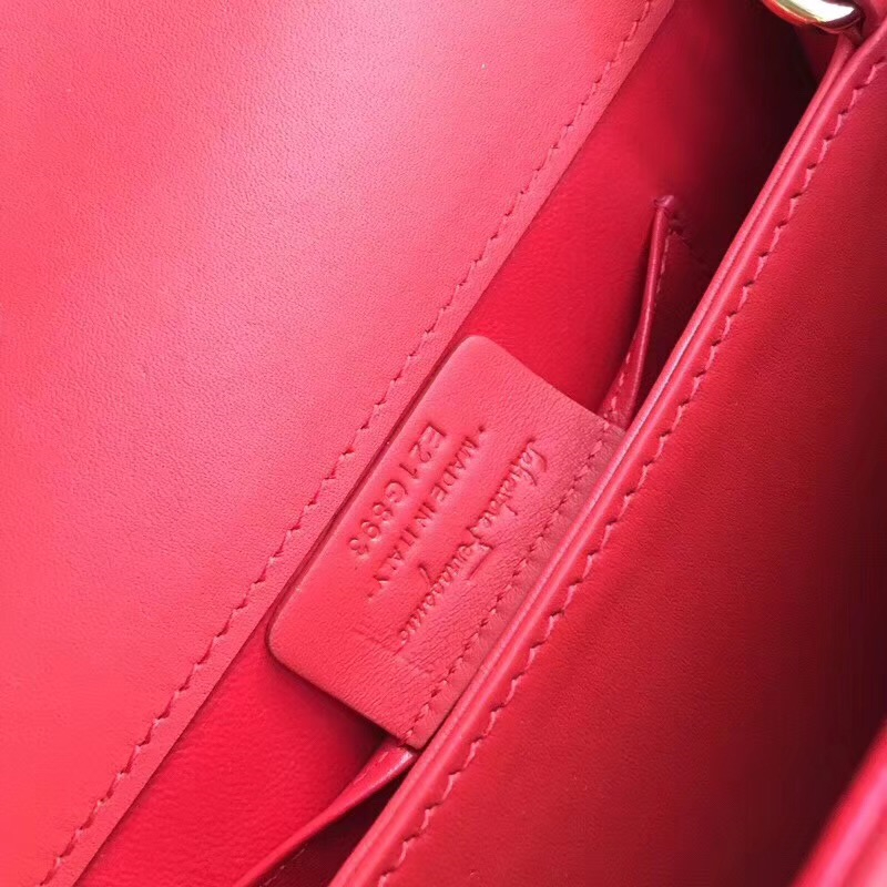 21F893 Ferragamo手包 半環(huán)搭扣 菲格拉慕女包 小牛皮 中號(hào) 翻蓋鏈條包 紅色