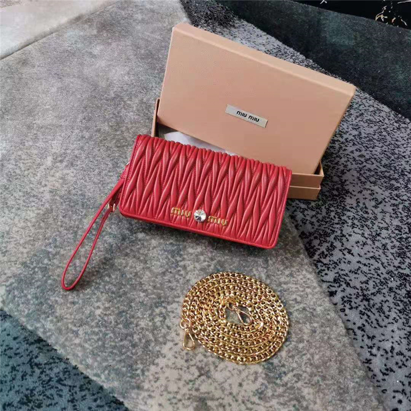5ZH029 MiuMiu專柜新款 小羊皮 繆繆翻蓋鏈條小包 紅色