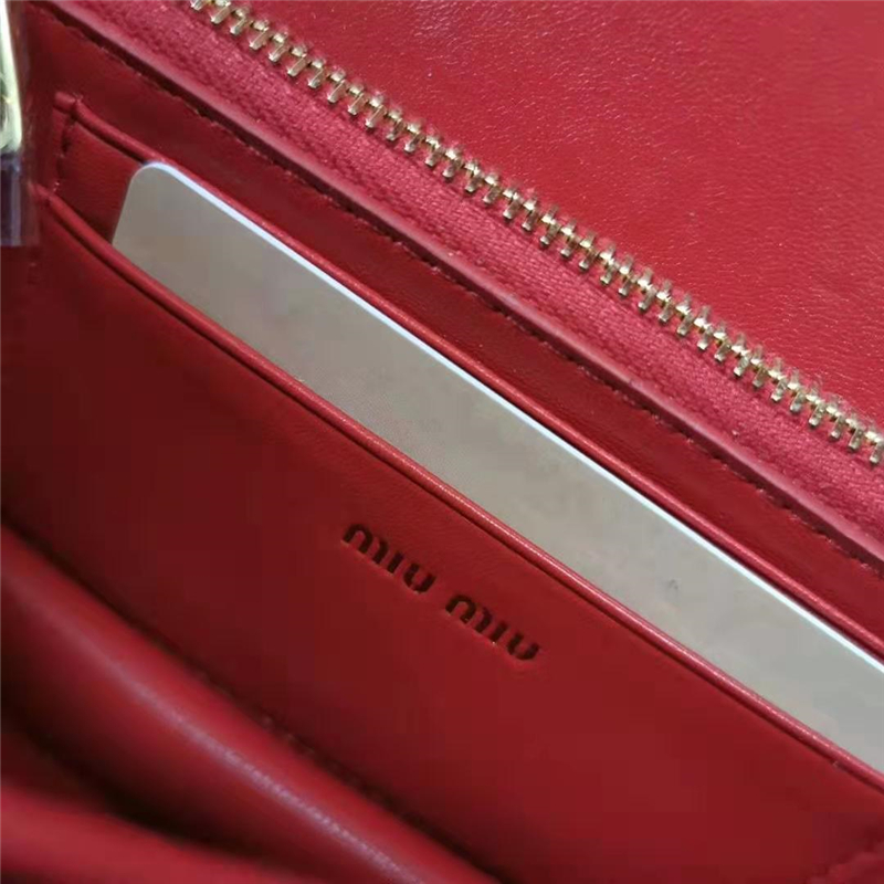 5ZH029 MiuMiu專柜新款 小羊皮 繆繆翻蓋鏈條小包 紅色